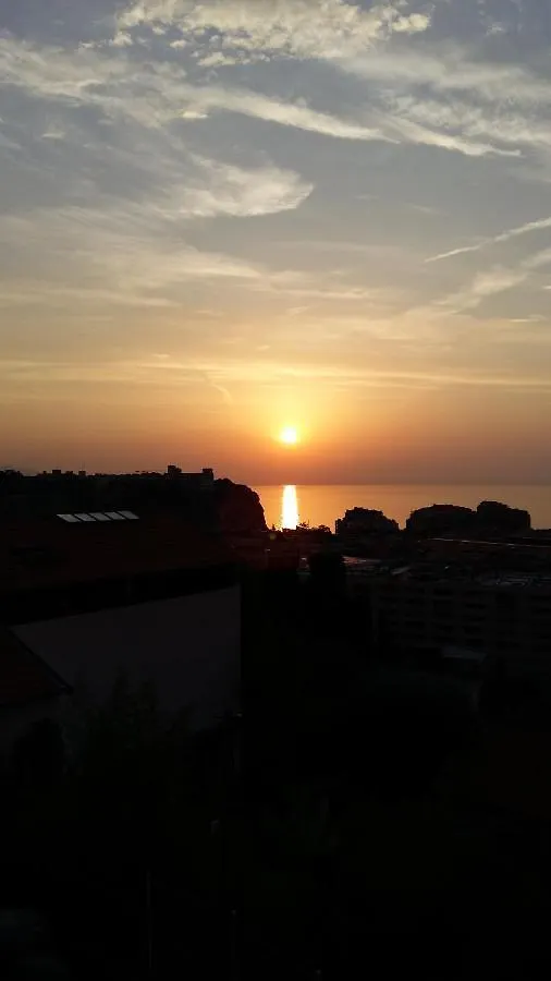 Amazing View - Monaco Apartment Cap-d'Ail France